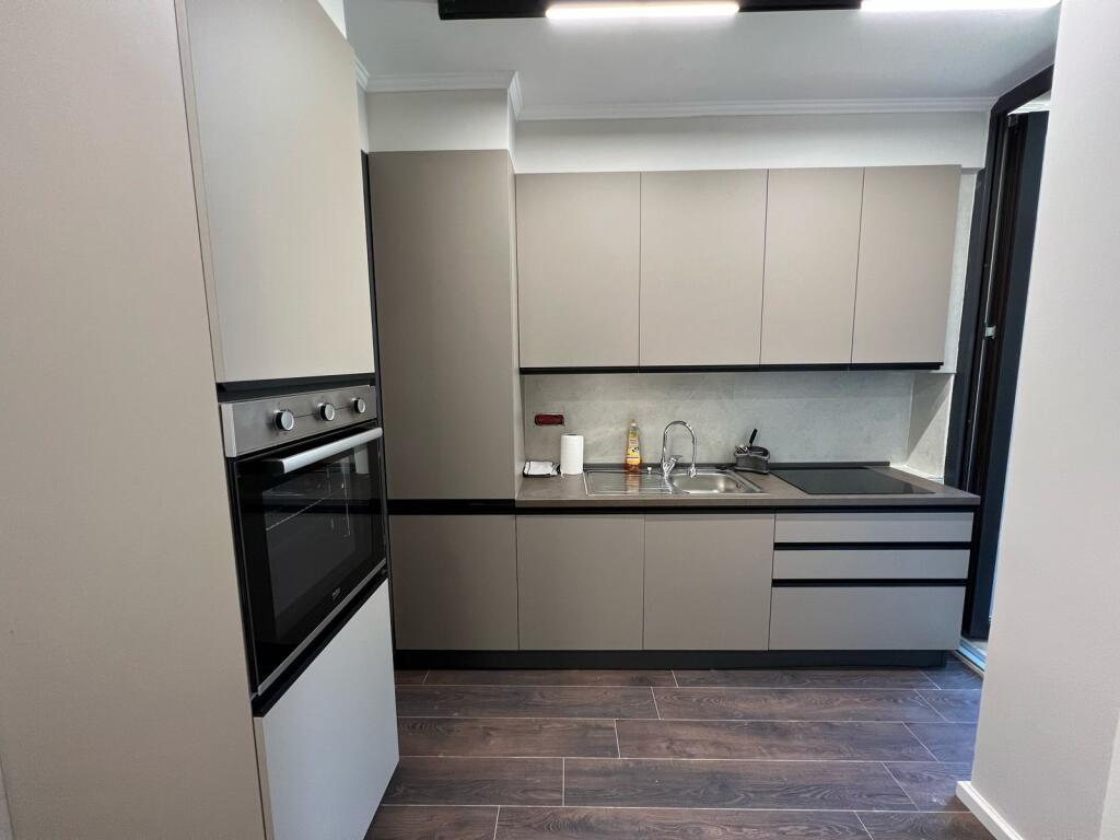 Jepet  Apartament 1+1 me Qira prane Stadiumit Air Albania, Rruga e Elbasanit