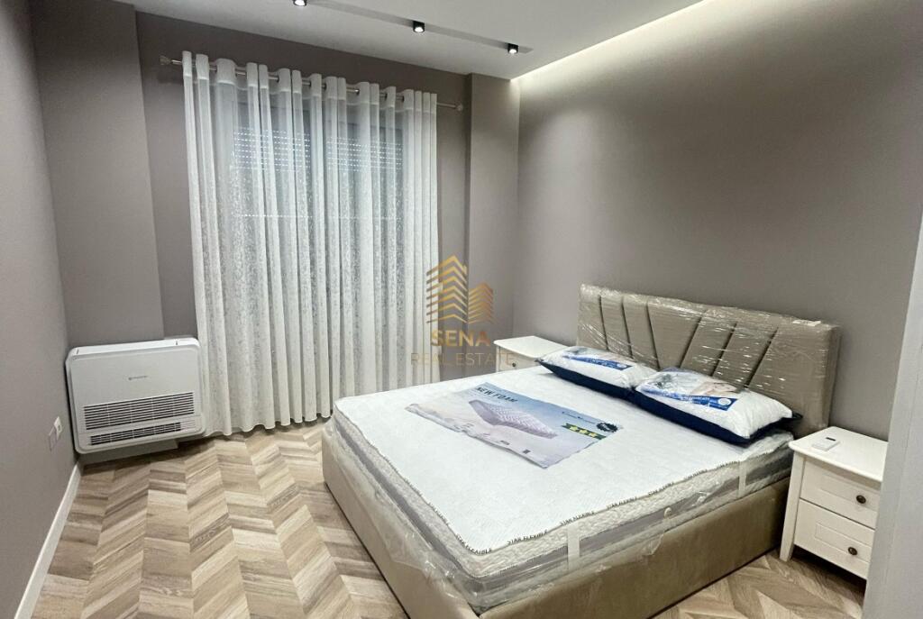 Qira, Apartament 2+1+2, Qendër, Muajore
