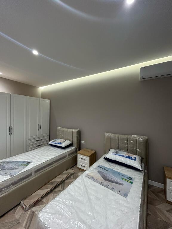 Apartament 2+1 me qira tek 9 katshet