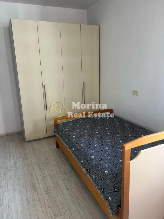 Rent, 2+1 Apartment, Zogu Pare Boulevard, 650 euros - 0692040509