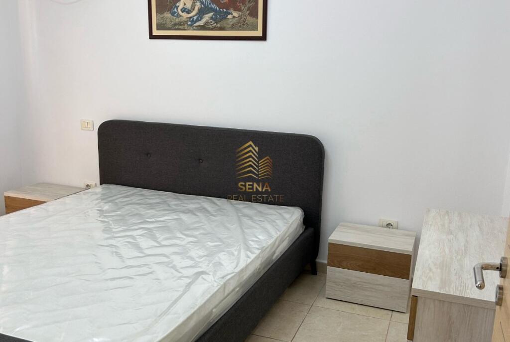Qira, Apartament 2+1+Blk, prane Gjimnazit Cajupi – Rruga Kongresi i Manastirit, 630 Euro/muaj