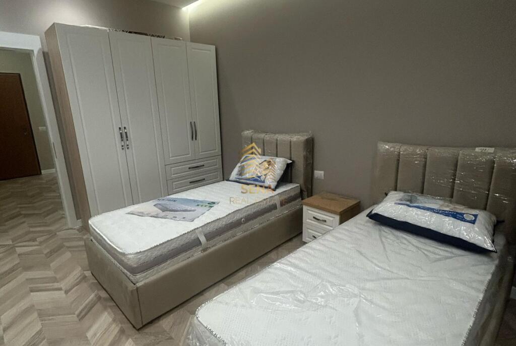 Qira, Apartament 2+1+2, Qendër, Muajore