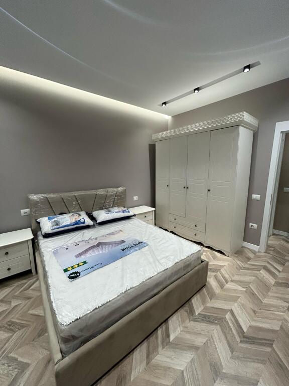 Apartament 2+1 me qira tek 9 katshet