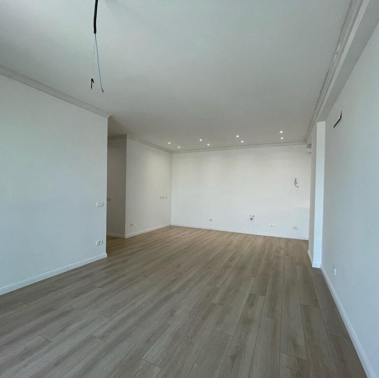 Jepet me qira apartament 2+1+2 Bosh ASTIR TE EGLO 550€