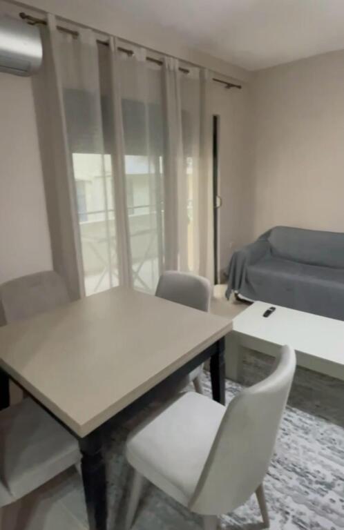 Apartament 1+1 me qira prane Kodra e Diellit