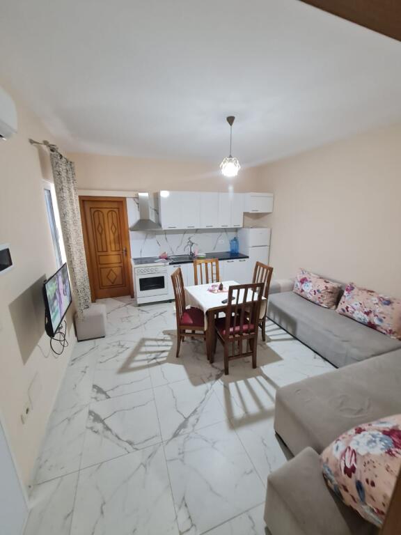 APARTMENT FOR RENT 1+1 40,000 LEK DIBRA STREET