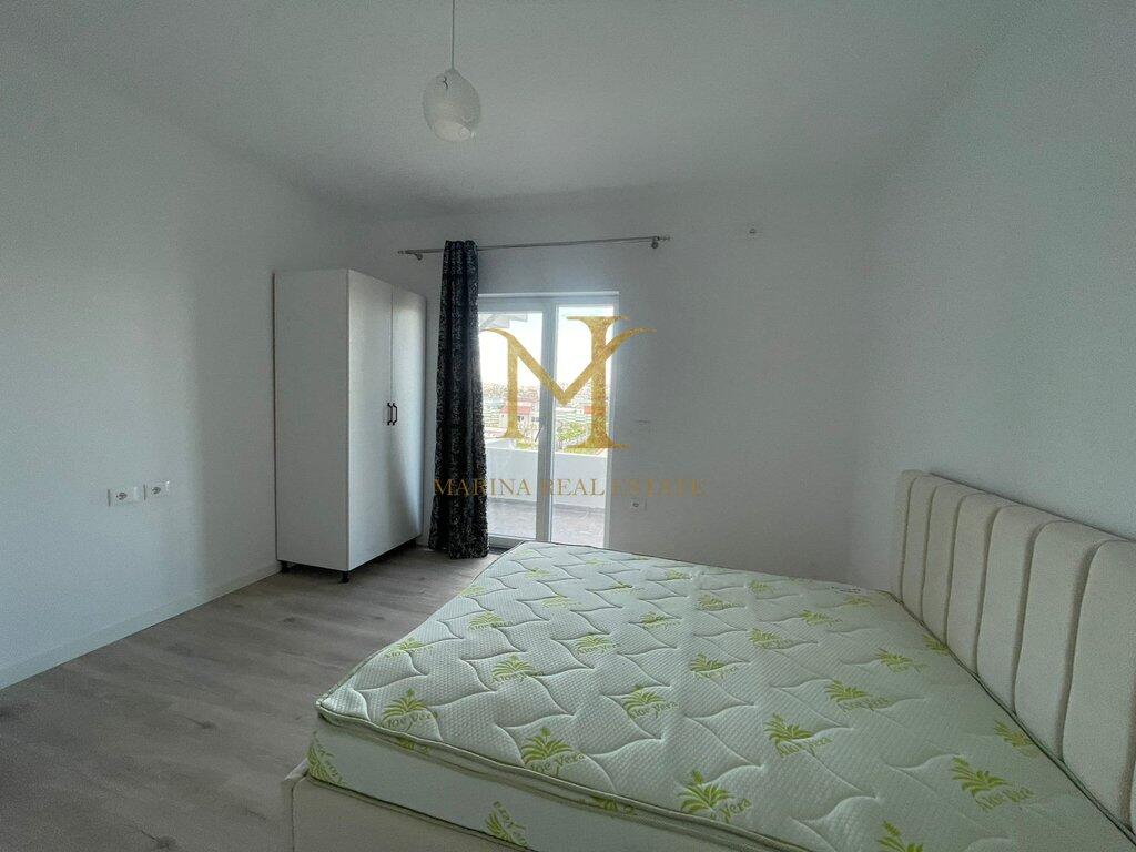 Jepet me qera apartament 1+1,Ish Kenet,Durres!!