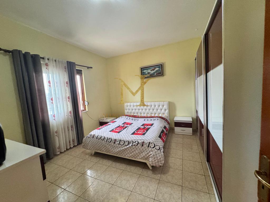 OCCASION!!!! A PRIVATE TWO-STOREY HOUSE + A LOCAL FOR SALE IN THE OLD DURSËS SWAMP!!