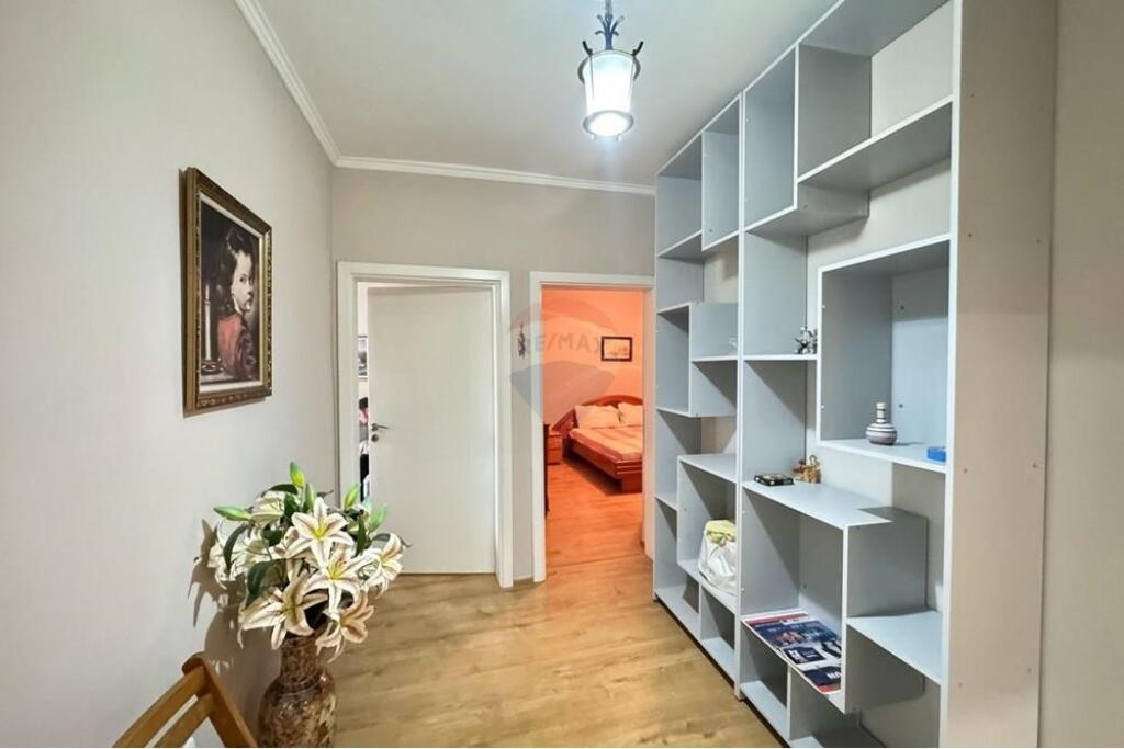 Appartamento 3+1 in vendita in Via Irfan Tomini Selite!