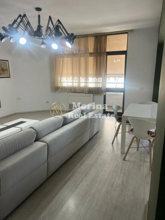 Rent, 2+1 Apartment, Zogu Pare Boulevard, 650 euros - 0692040509