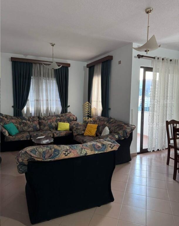 Qira, Apartament 2+1+BlkRr e Kosovareve, 700 Euro/muaj-0692096050
