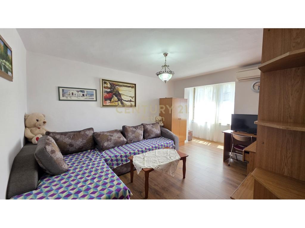 2+1 Apartment for rent at the former Shushica.