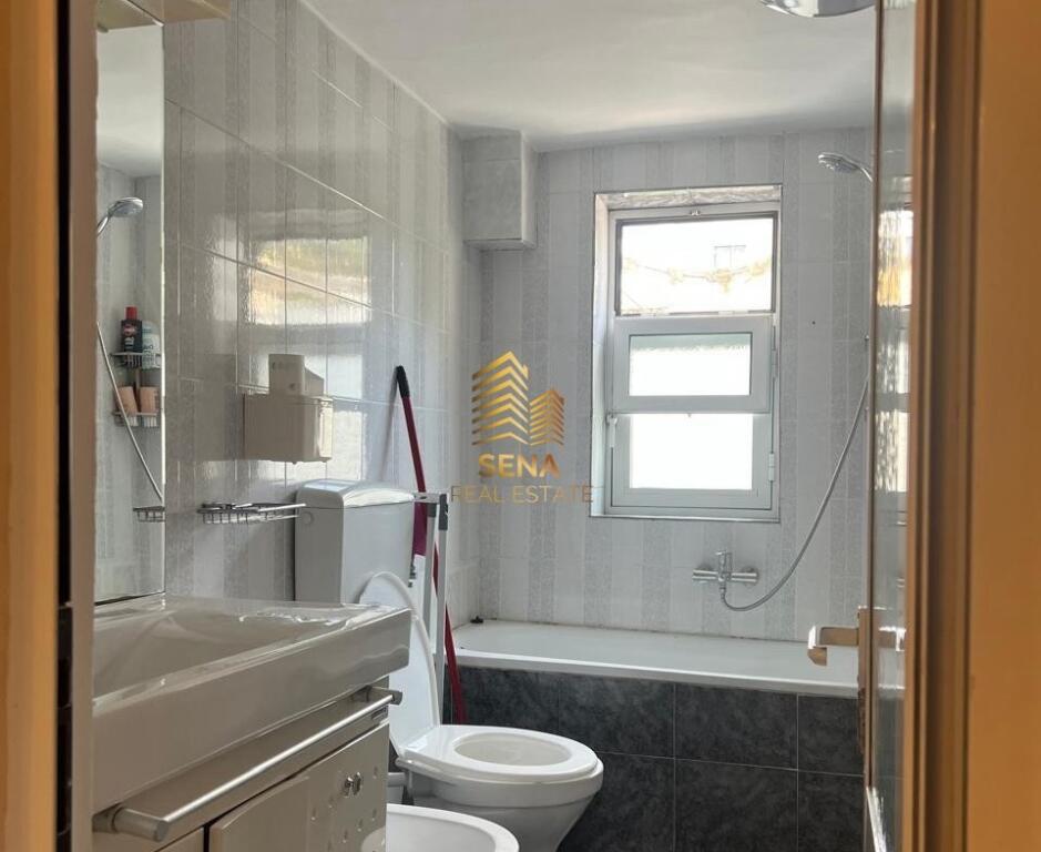 Qera,Apartament 2+1,Myslym Shyri,650 Euro/muaj-0692061134