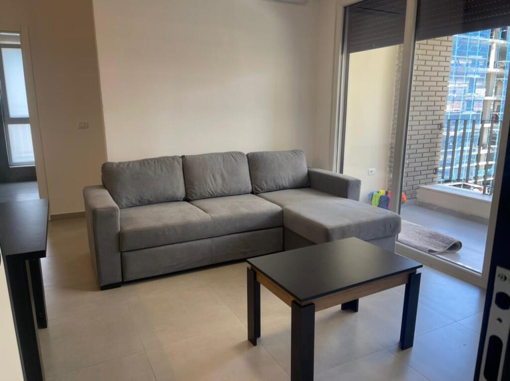 Apartament 1+1 me qira tek Ish Fusha e Aviacionit 
