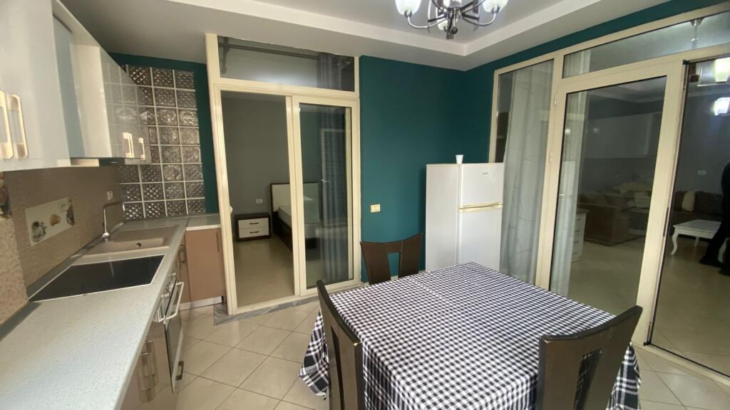 A 1+1 apartment is for rent near the Electric Market.