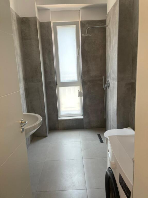 Apartament 1+1 me qira tek Ish Fusha e Aviacionit 
