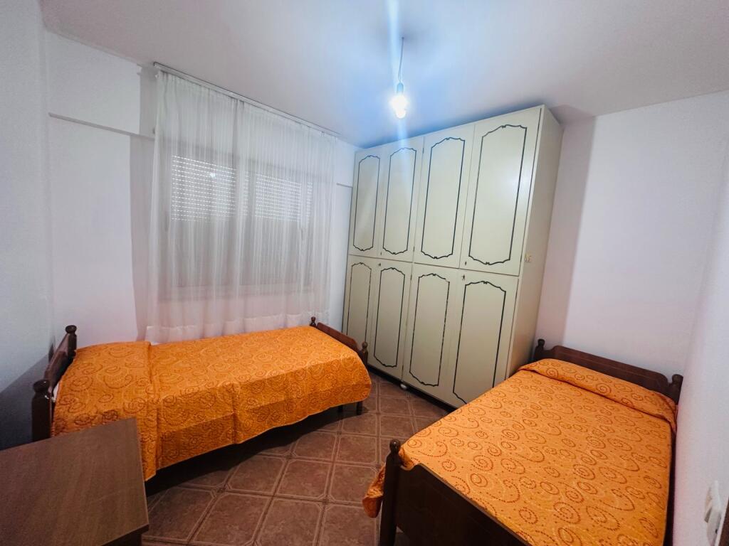Affittasi appartamento 2+1+1 con balcone