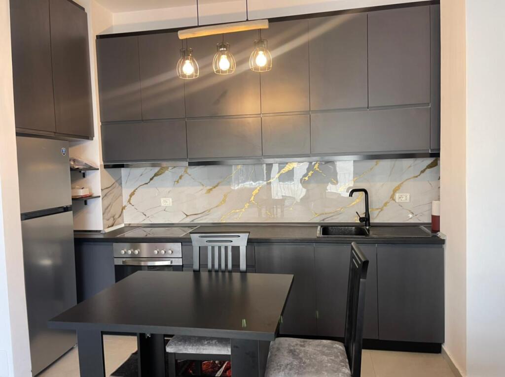 Apartament 1+1 me qira tek Ish Fusha e Aviacionit 