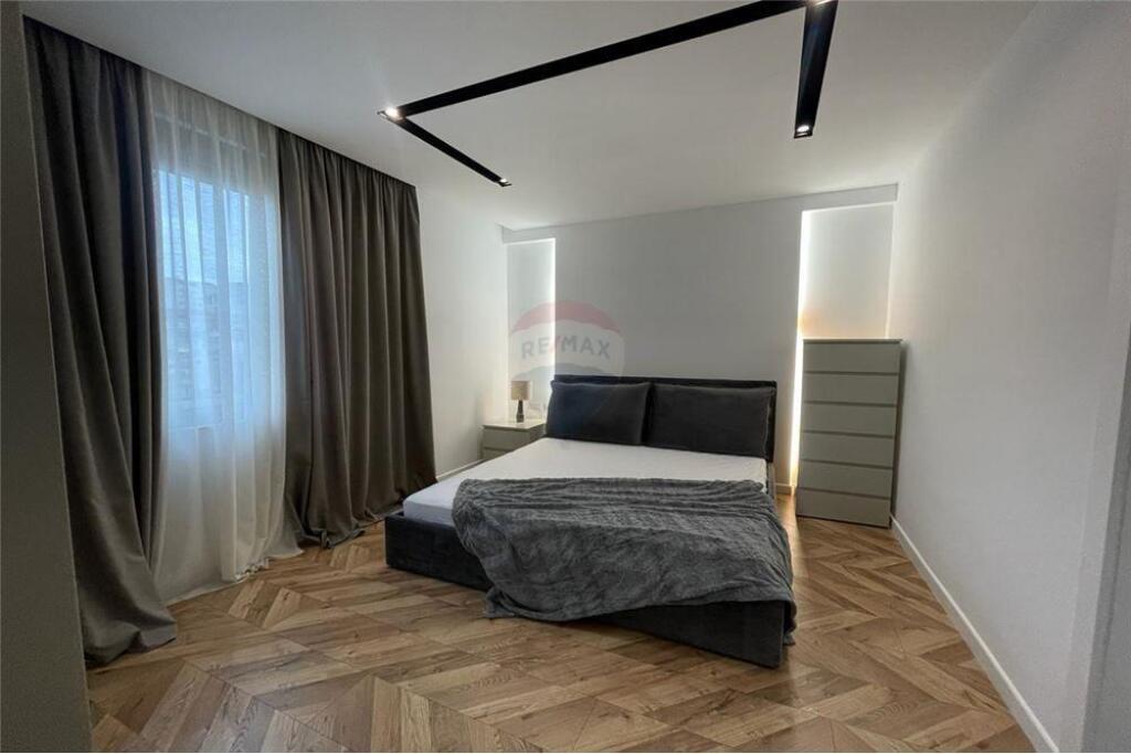 2+1 apartment for rent at Liqeni i Thate!