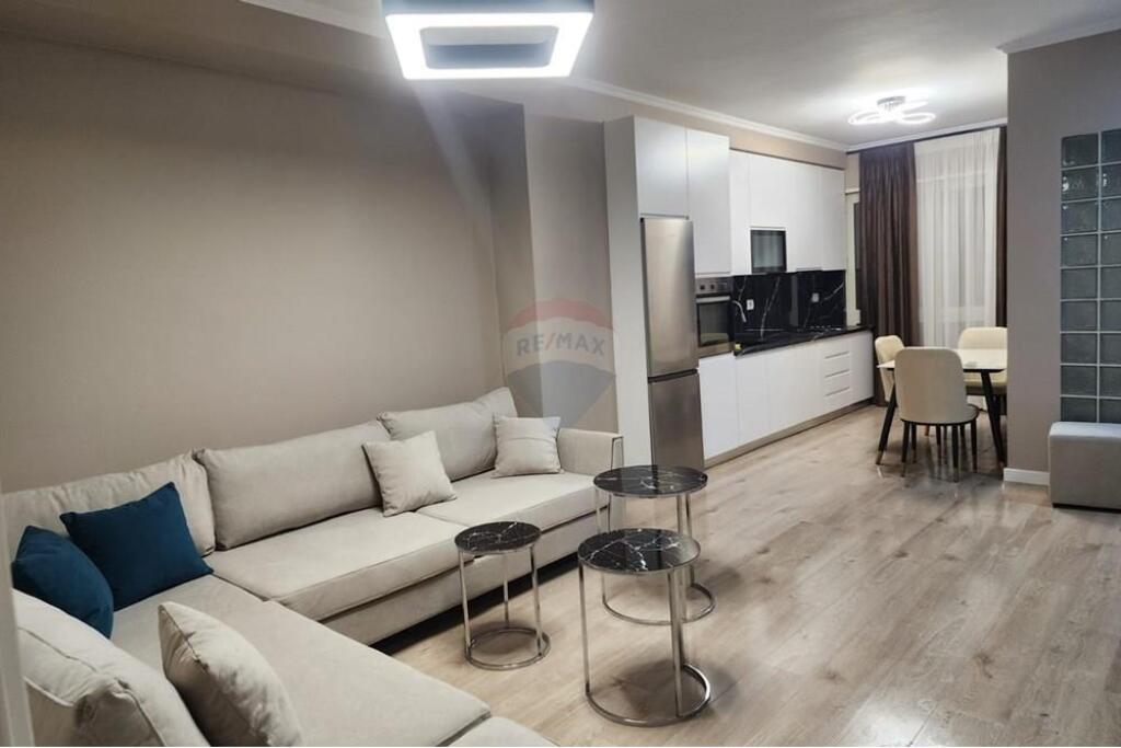 Kopshti Botanik---Per qira apartament 2+1