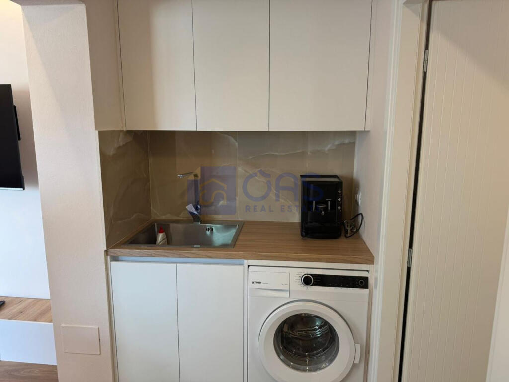 Apartment 1+1 for rent at Mine Peza 600 Euro.