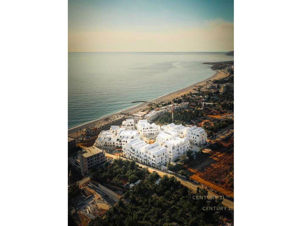 Appartamento 1+1 in vendita presso la Residenza Santorini a Dhermi!