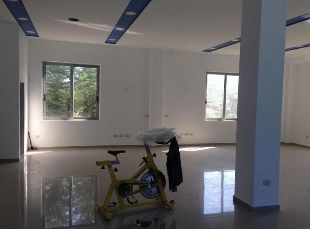 A business space is available for rent in Berzhite, near Palma Noves.