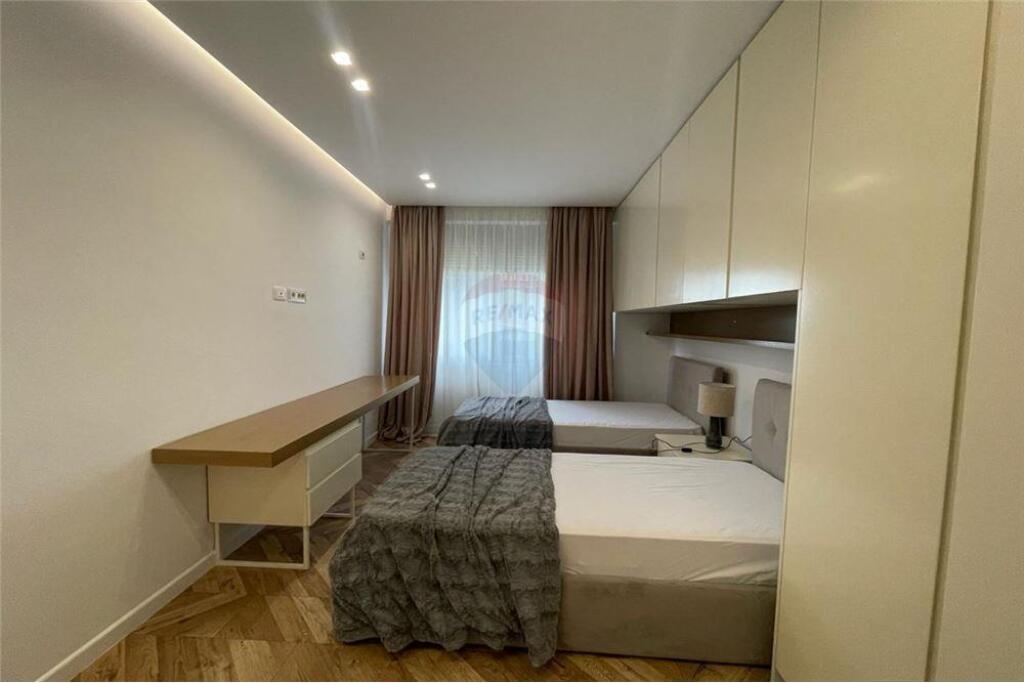 2+1 apartment for rent at Liqeni i Thate!
