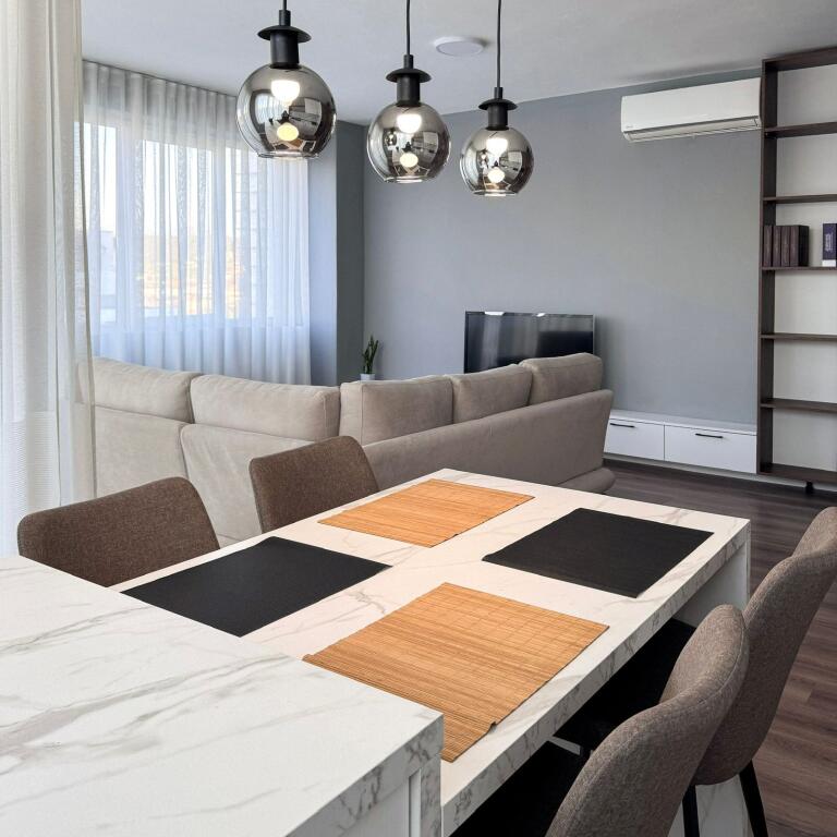 APARTMENT FOR RENT 2+1