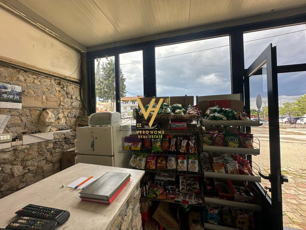 COFFEE BAR PARKING 1,200M2 FOR RENT IN YZBERISHT 1,800 EURO
