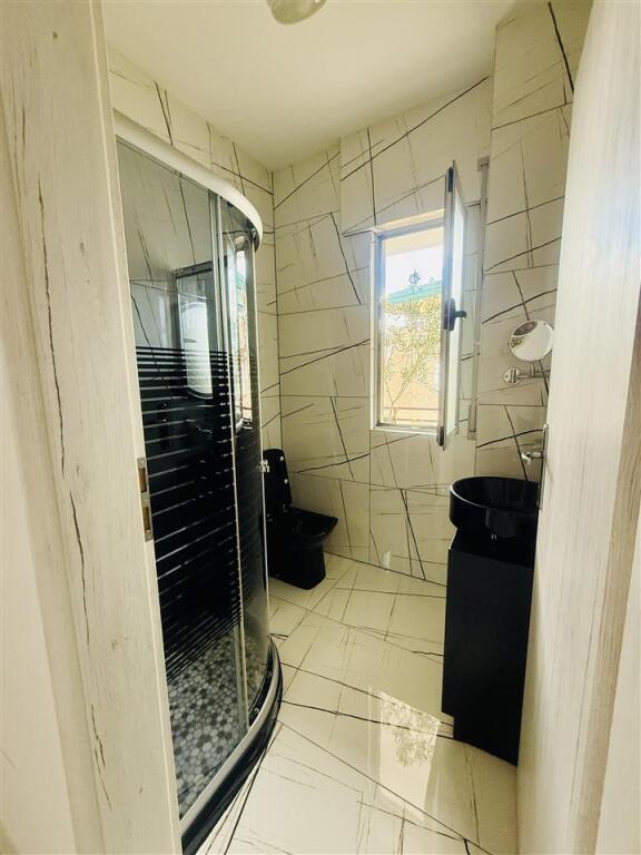Super apartment with lake view 2+1+2 for rent