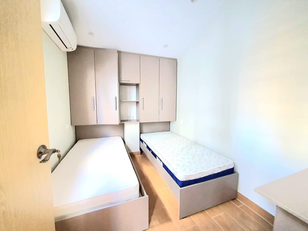Private house 2+1+2 for rent in Myslym Shyri !!!!!!