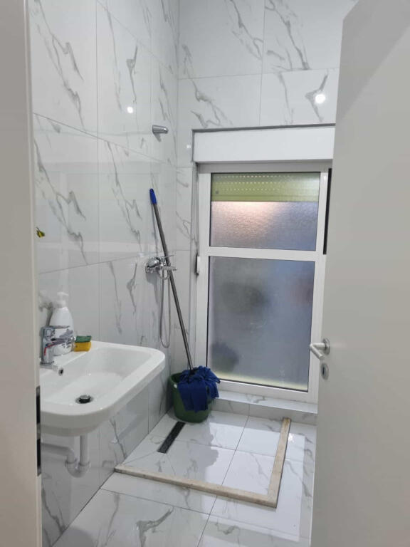Appartamento in Affitto 2+1 ad Ali Dem (ID B2201322) Tirana