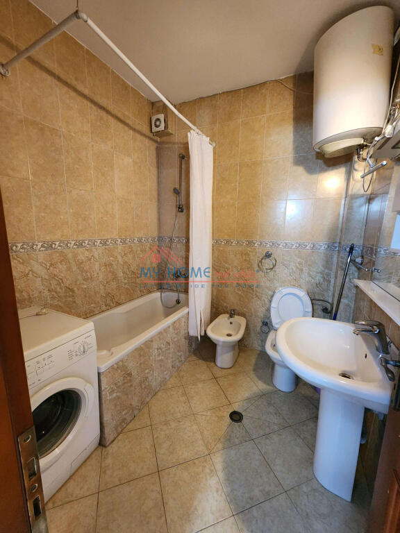 Appartamento 2+1 in affitto in centro a Tirana