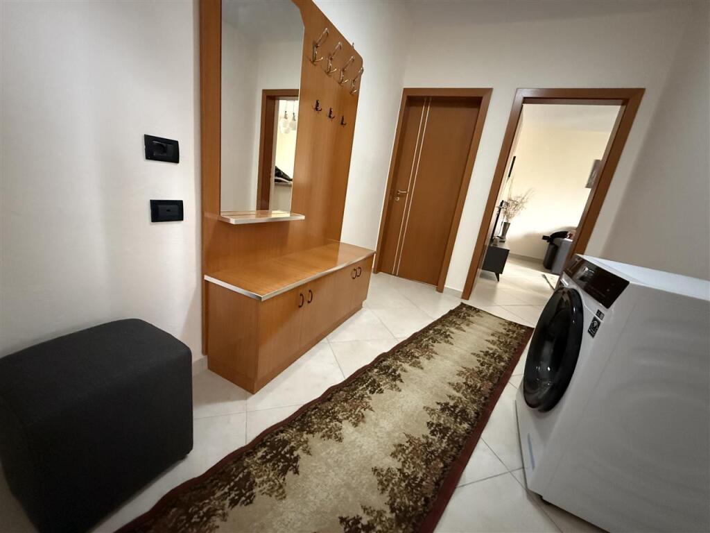 Affittasi appartamento 1+1 in via Fortuzi, centro.