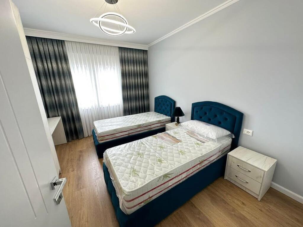 2+1 apartment for rent in Zogu i Zi.