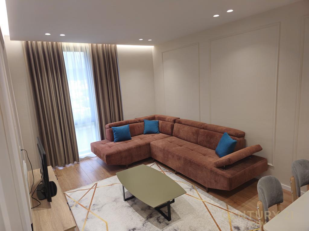 WE ARE RENTING A 1+1 APARTMENT NEAR THE NEW BOULEVARD