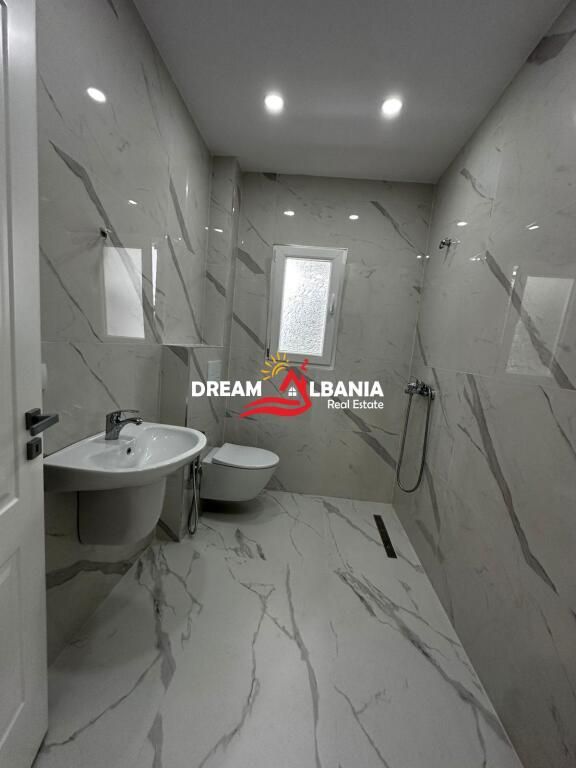 Apartament 1+1 ne shitje ne Zonen e Vasil Shanto, prane Diplomat 2, ne Tirane (ID 4119419)