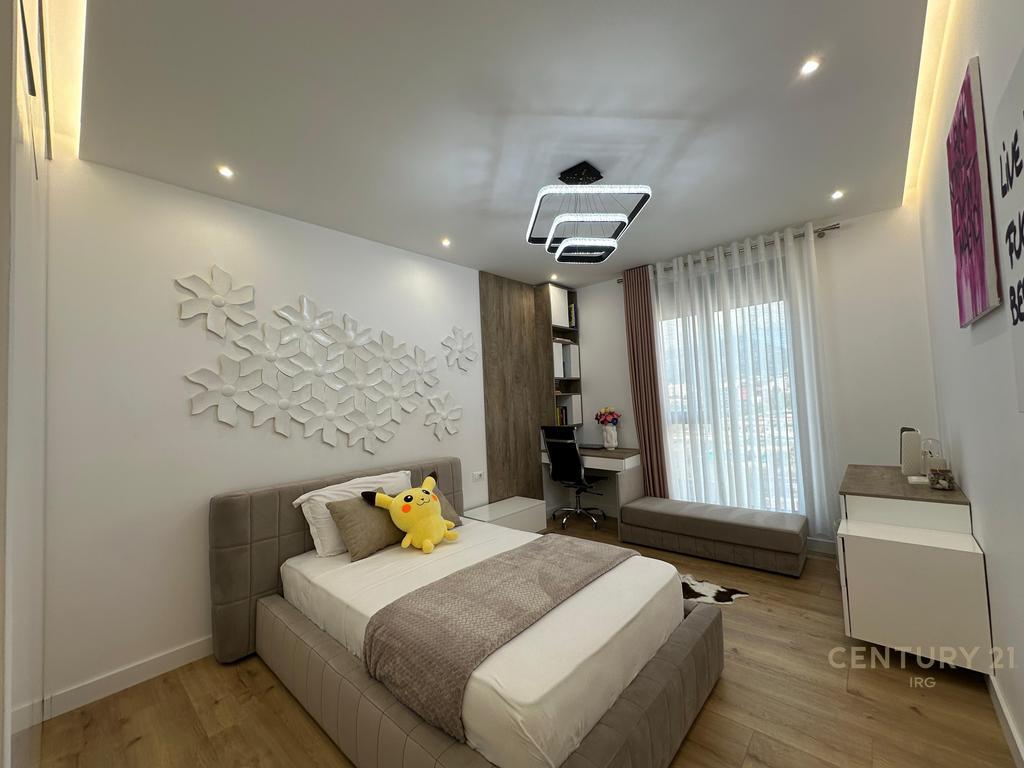 LUXURY 3+1+2 APARTMENT FOR SALE IN PREMIUM RESIDENCE!