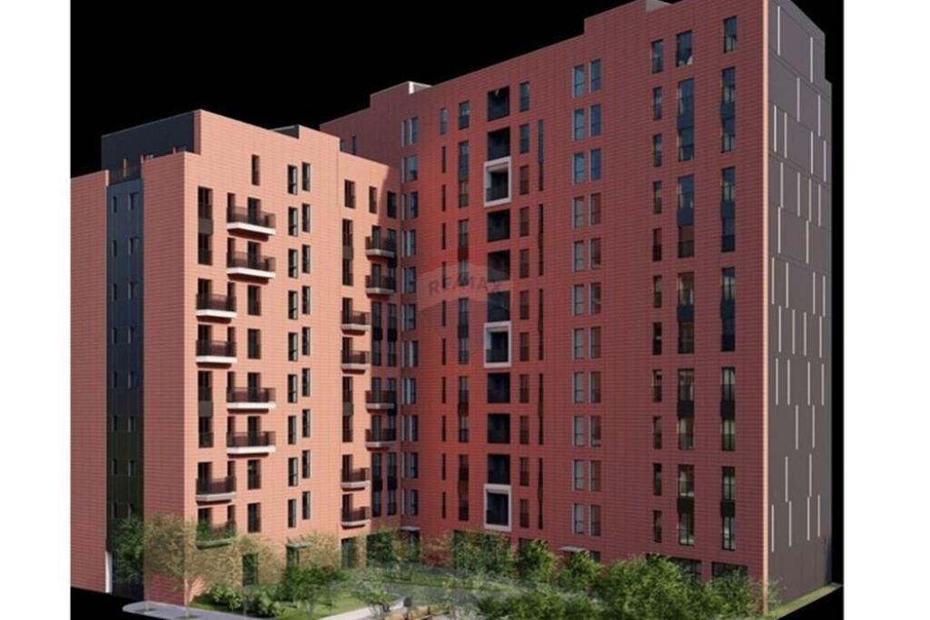 Shes apartamentin 2+1 tek bulevardi i ri