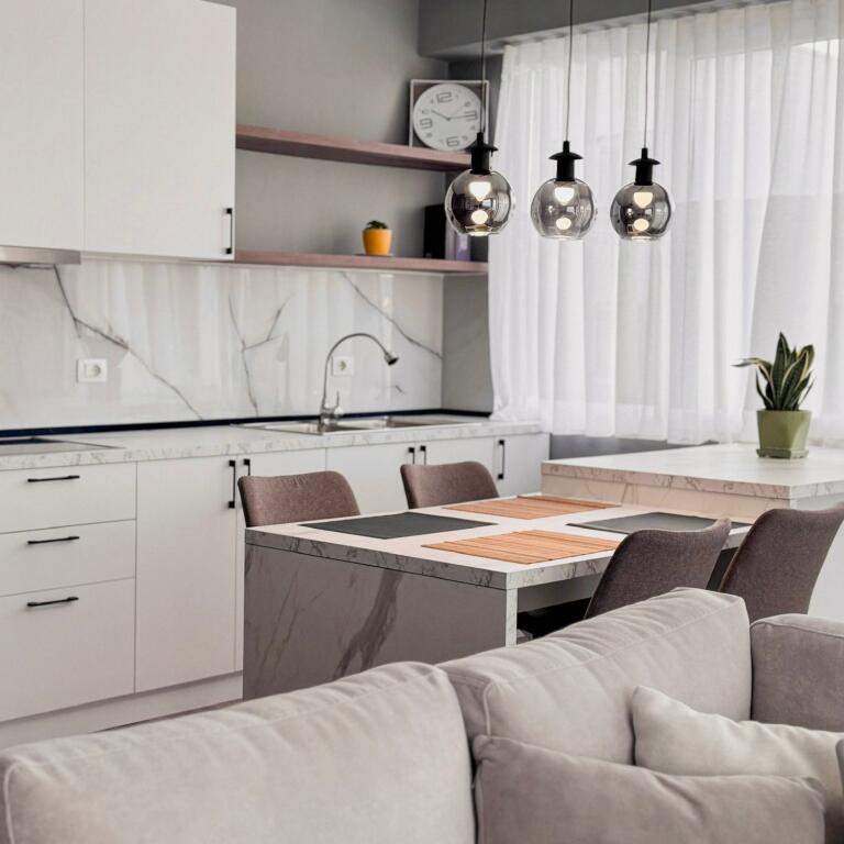 APARTMENT FOR RENT 2+1