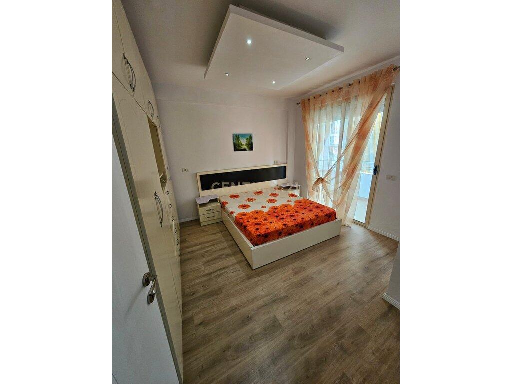 SHITET APARTAMENT 2+1 NE FRESK