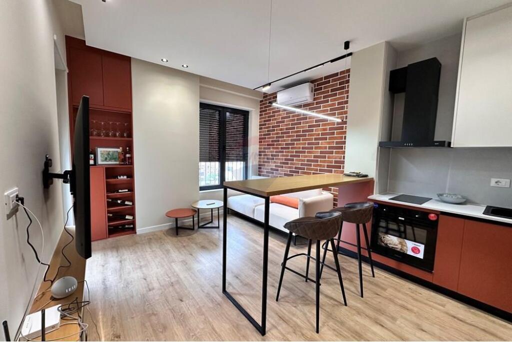 1+1 for rent in Petrela Residence