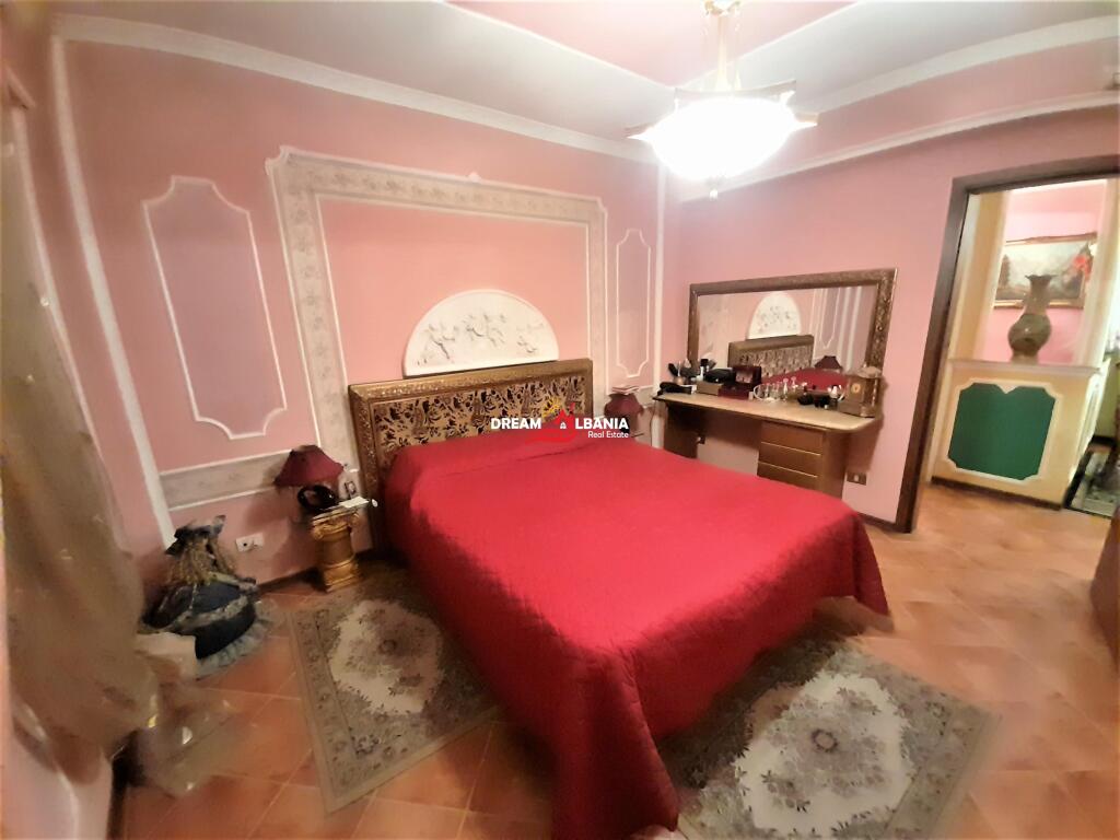 Super Appartamento 2+1 in Vendita a Laprake presso le Torri Hawaii a Tirana (ID 4111458)