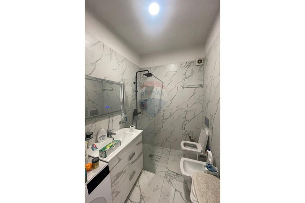 Apartment 2+1+2 for sale in Ali Dem.