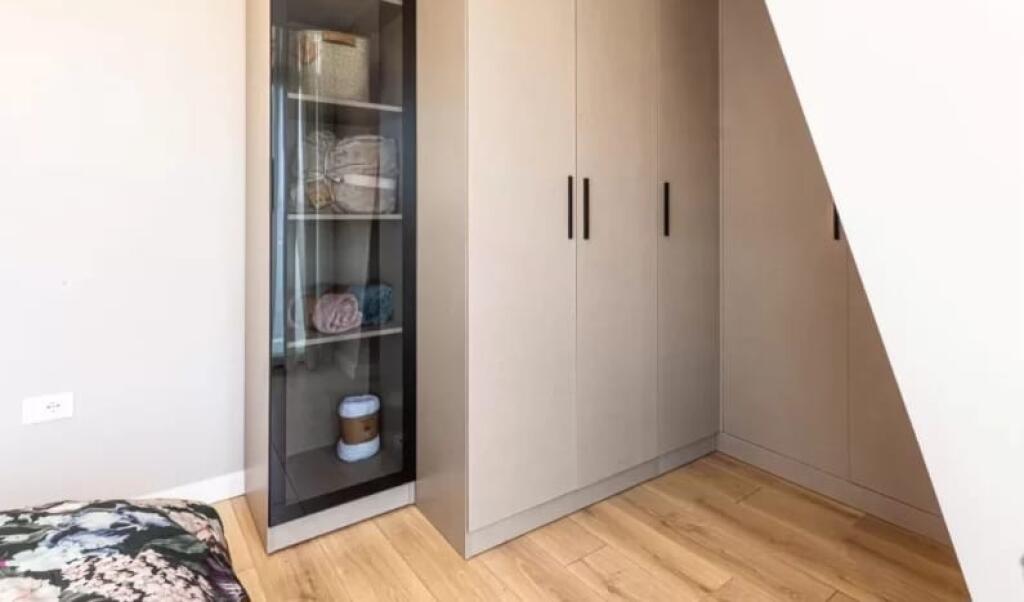 A great 1+1 apartment for rent near Dinamo Stadium.