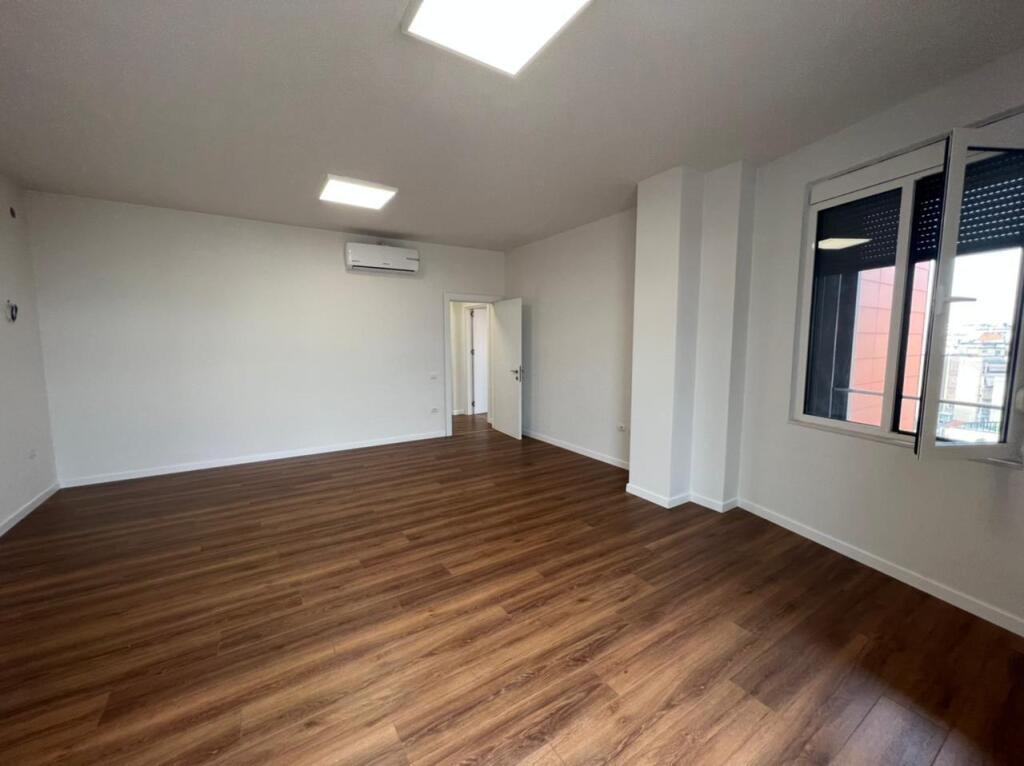 Apartment - For Rent 2+1 - Kavaja Street