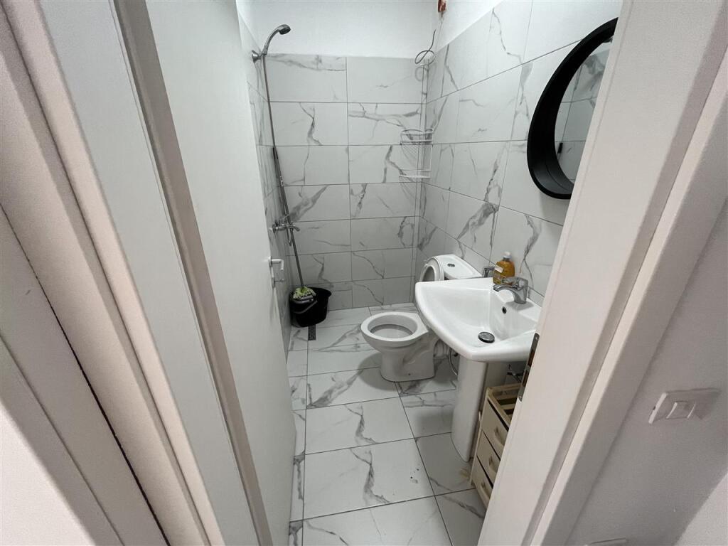 Apartment for rent near the Hospitals/American 2 (420 euros)