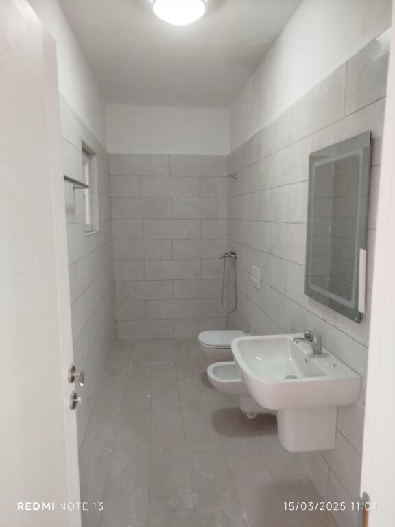 Apartment 2+1+2 for rent at the end of Blv Ri, Dine Hoxha street, for residential or office use.