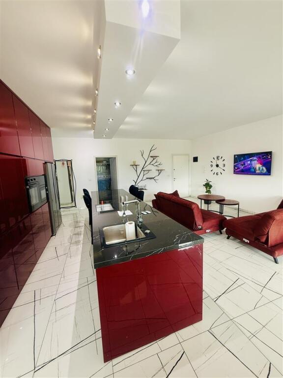 Super apartment with lake view 2+1+2 for rent